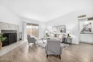 Photo #2: 6986595 Listing