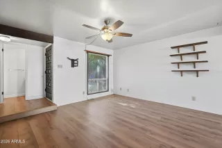 Photo #5: 6986715 Listing 