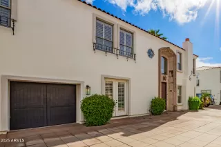 Photo #2: 6986834 Listing 