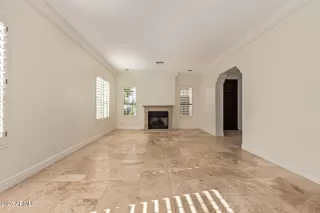 Photo #4: 6986834 Listing 