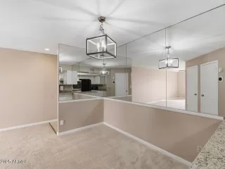 Photo #3: 6986945 Listing 