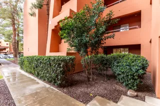 Photo #1: 6986948 Listing 