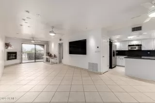 Photo #3: 6986948 Listing 