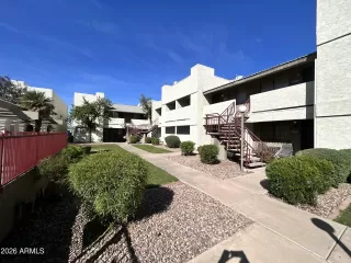 Photo #2: 6986978 Listing 