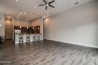 Photo #2: 6986982 Listing 