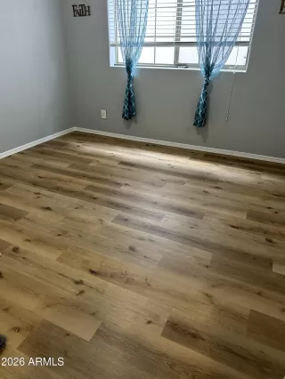 Photo #6: 6987281 Listing 