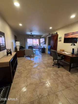 Photo #6: 6987320 Listing