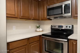 Photo #4: 6987359 Listing 