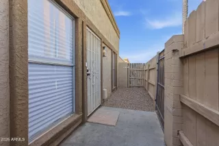 Photo #5: 6987393 Listing