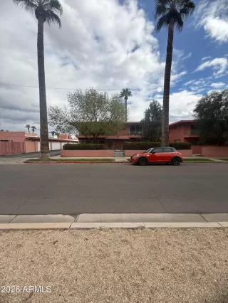 Photo #2: 6987476 Listing