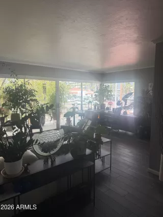 Photo #6: 6987476 Listing