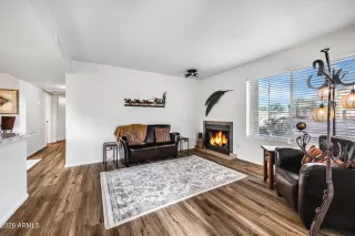 Photo #2: 6987493 Listing 