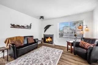 Photo #4: 6987493 Listing 