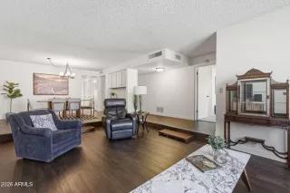 Photo #5: 6987506 Listing 