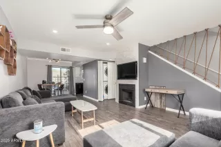 Photo #3: 6987556 Listing 