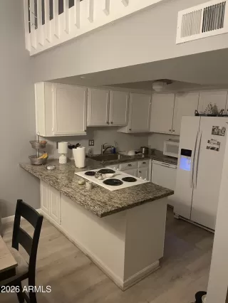 Photo #2: 6987595 Listing 