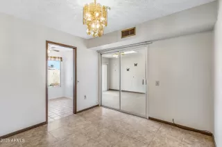 Photo #4: 6987650 Listing 