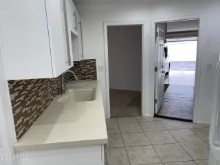 Photo #4: 6987683 Listing 