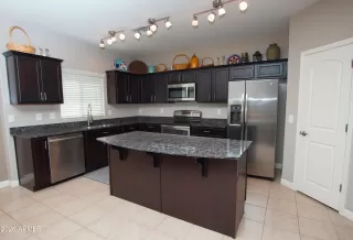 Photo #2: 6987688 Listing