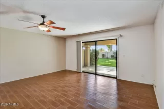 Photo #5: 6987776 Listing 