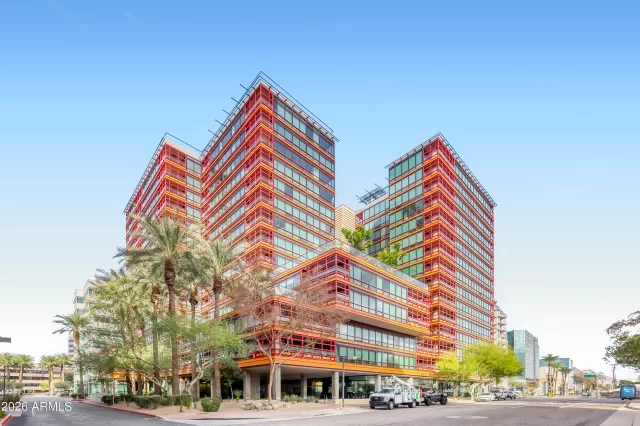 MLS: 6987824 Condo For Sale