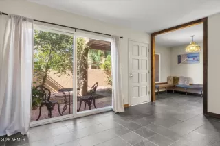 Photo #3: 6987921 Listing