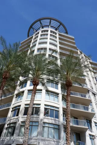 Photo #2: 6988159 Listing 