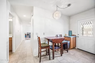 Photo #4: 6988194 Listing