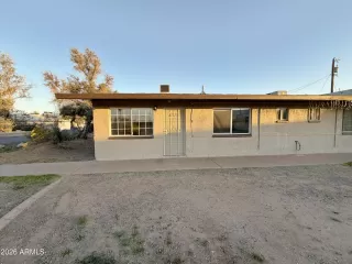 Browse active condo listings in GOLDCREST