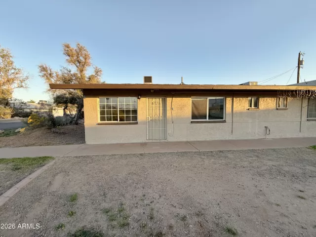 MLS: 6988233 Condo For Sale