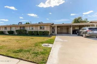 Photo #5: 6988344 Listing