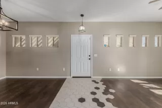 Photo #2: 6988385 Listing 