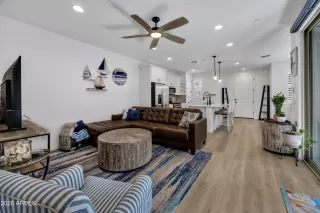 Photo #1: 6988429 Listing 