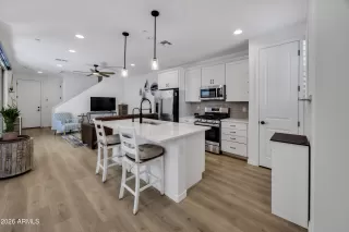 Photo #6: 6988429 Listing 