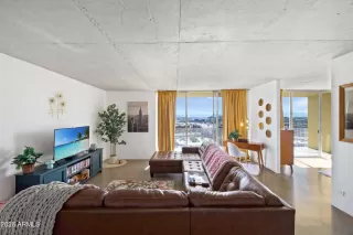 Photo #1: 6988450 Listing 