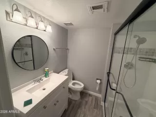 Photo #3: 6988591 Listing