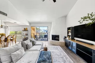 Photo #4: 6988734 Listing 