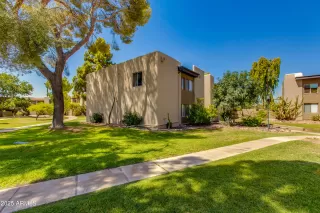 Browse active condo listings in VILLA GREEN