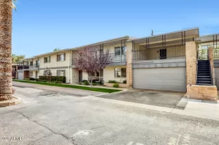 Photo #2: 6988951 Listing