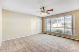 Photo #4: 6988951 Listing