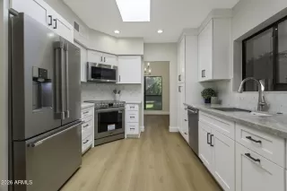 Photo #2: 6989072 Listing 