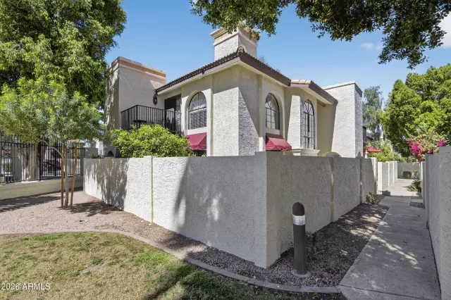 MLS: 6989220 Condo For Sale