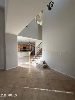 Photo #4: 6989327 Listing