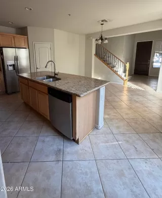 Photo #6: 6989327 Listing