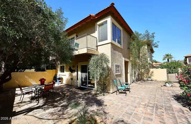 MLS: 6989345 Condo For Sale