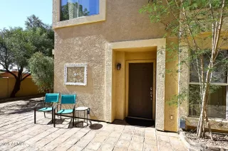 Photo #6: 6989345 Listing 