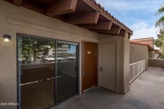 Photo #2: 6989349 Listing