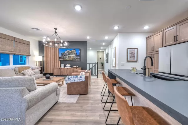 MLS: 6989376 Condo For Sale