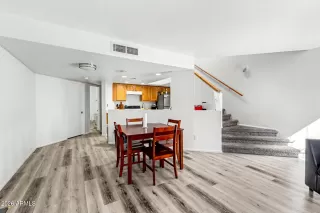 Photo #2: 6989409 Listing