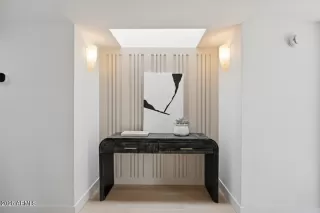 Photo #4: 6989695 Listing 